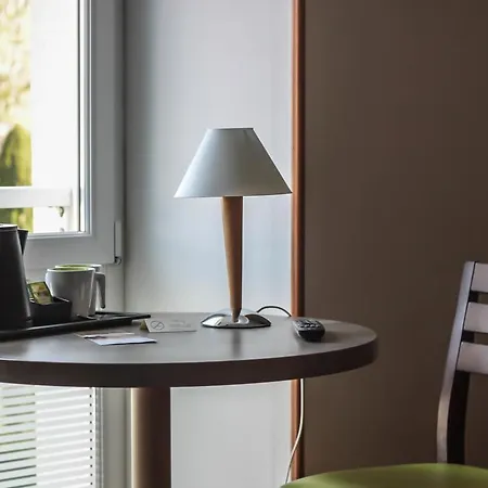 Hotel La Metairie 3*