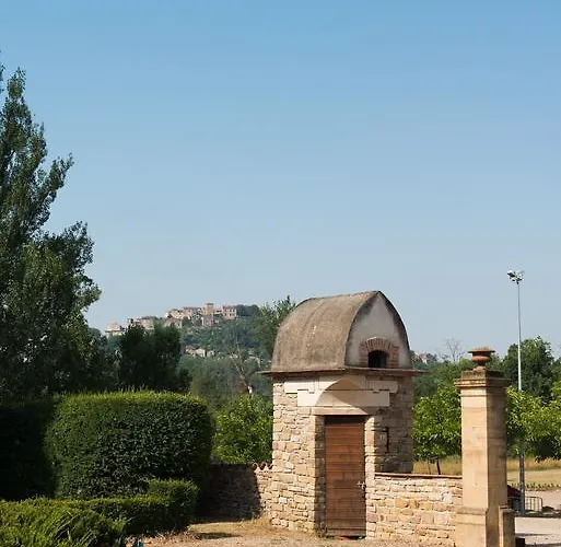 La Metairie מלון קורד-סור-סיאל