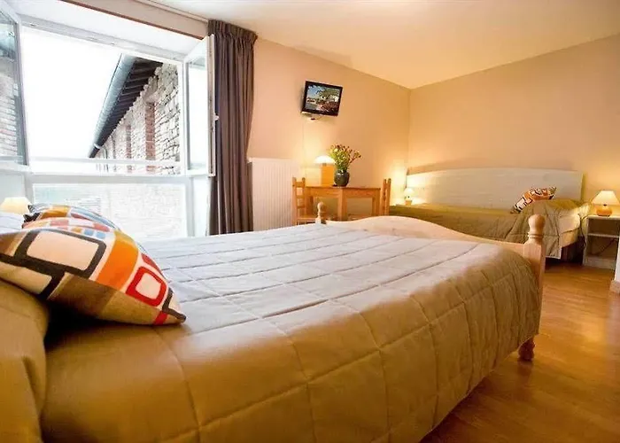 La Metairie מלון 3*